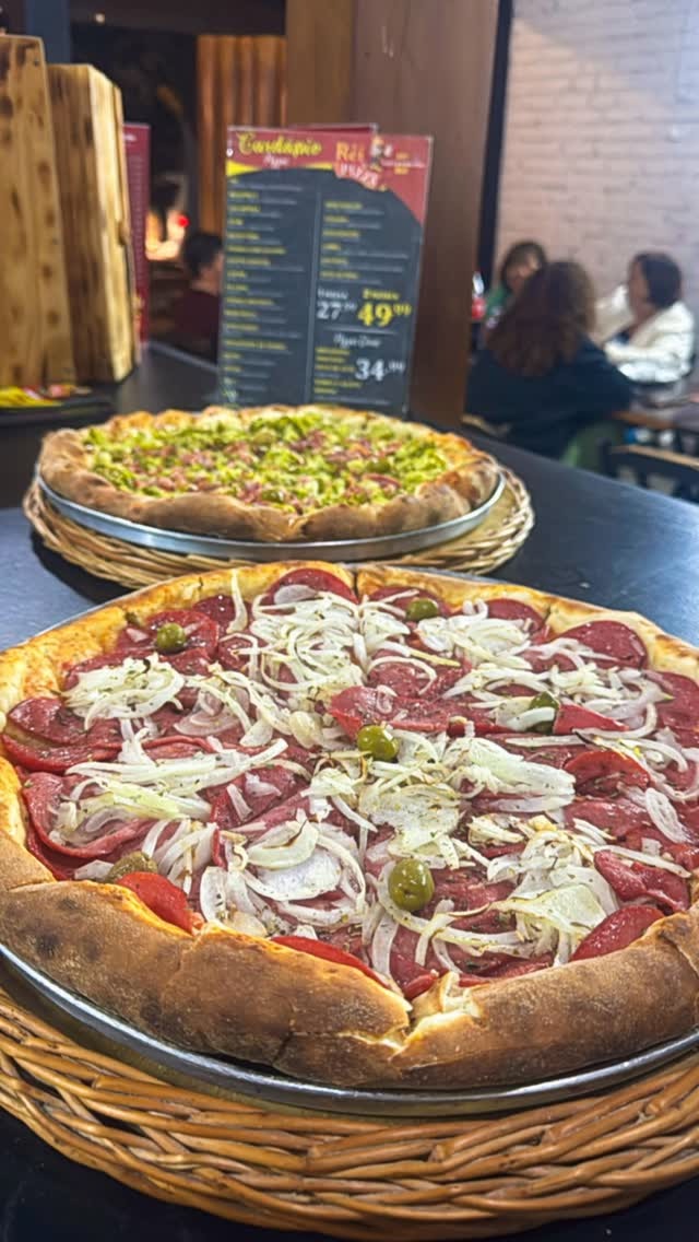 Esfirras Rei da Pizza